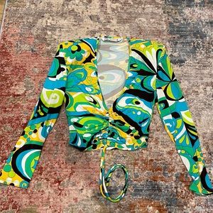 Super sexy and cute lowcut ZARA crop top